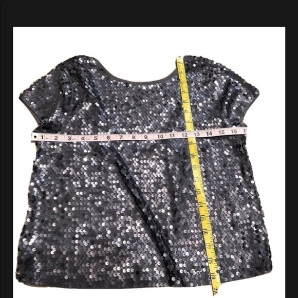 🆕 Express silver sequin cropped cap sleeve… - Picture 7 of 14